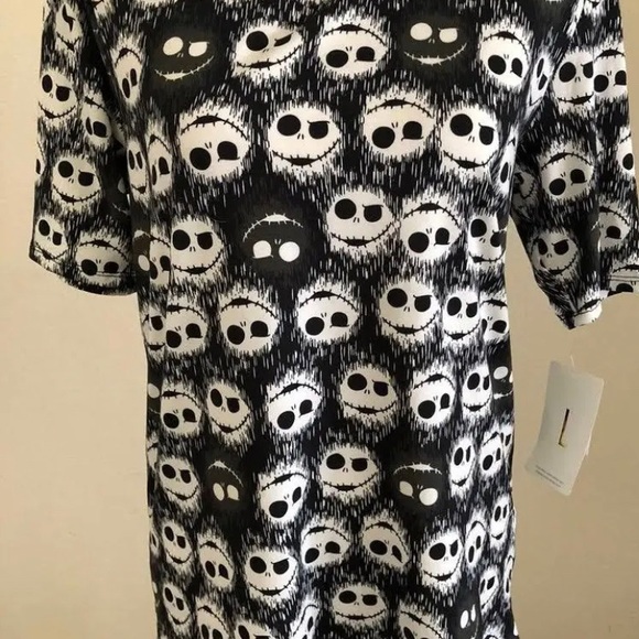 LuLaRoe Tops - LulaRoe Jack Skellington Gigi Shirt(Disney)